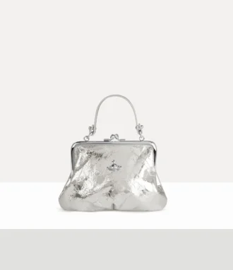 グラニーフレームパース