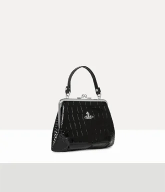 グラニーフレームパース