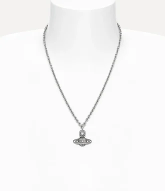 マン・カルメロ バスレリーフ ペンダント ネックレス