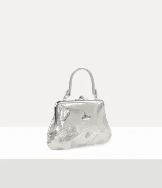 グラニーフレームパース